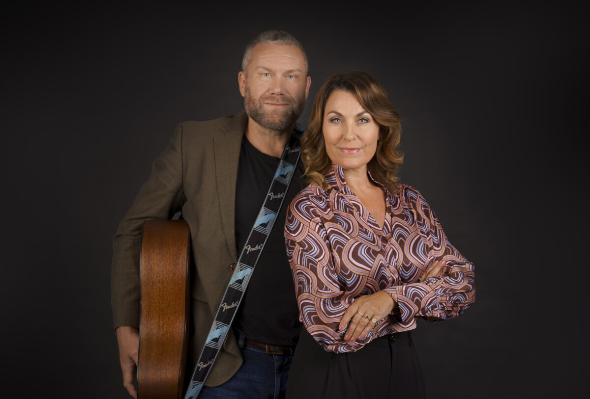 Kaya Brüel og Ole Kibsgaard med Come Together i Staby Sognegaard julen 2023